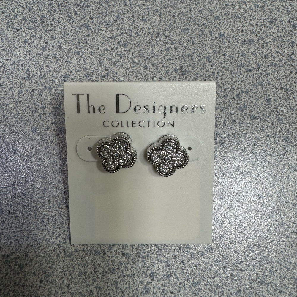 Silver Flower Earrings